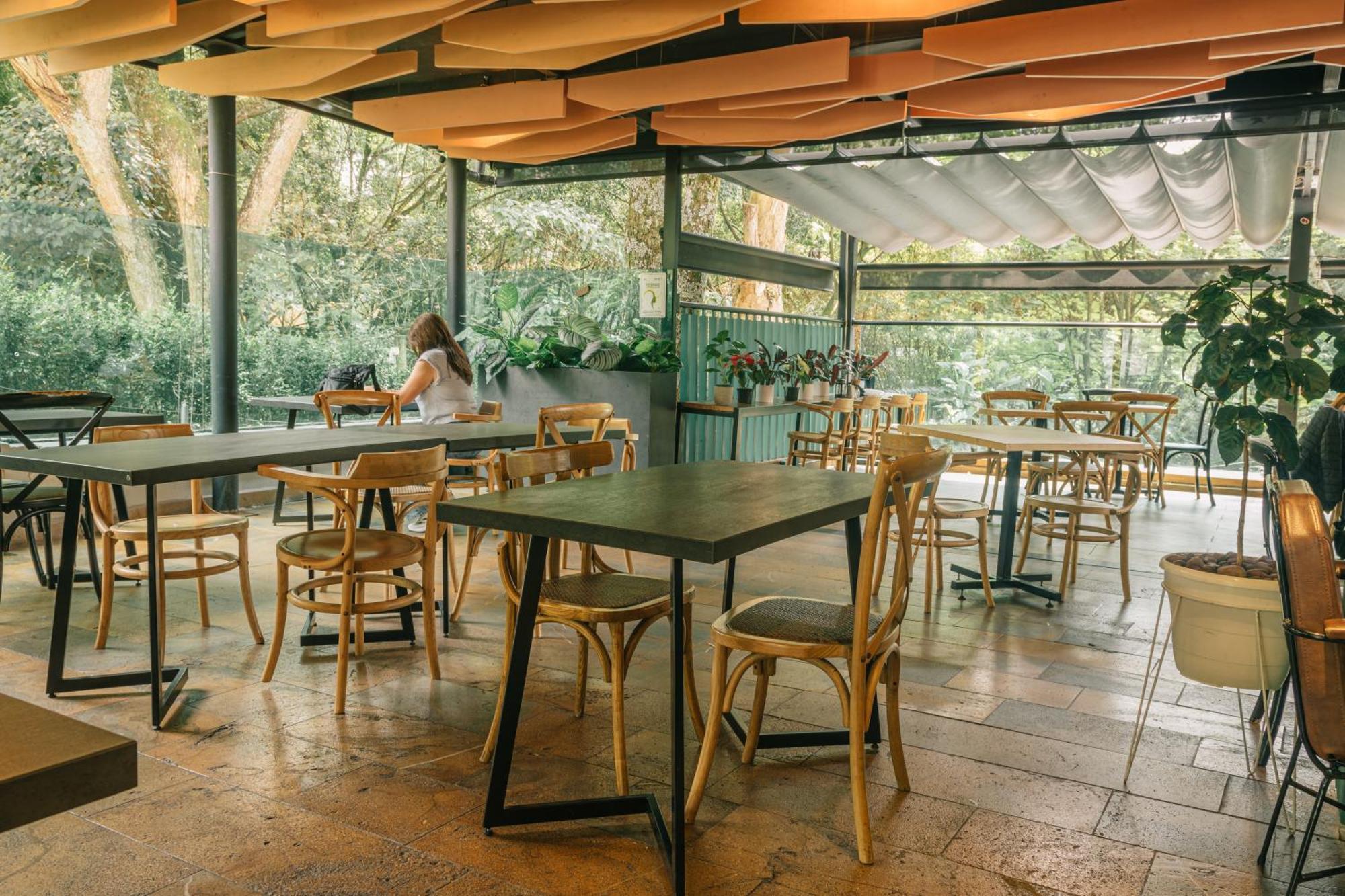 Cafe Hotel Medellin Bagian luar foto