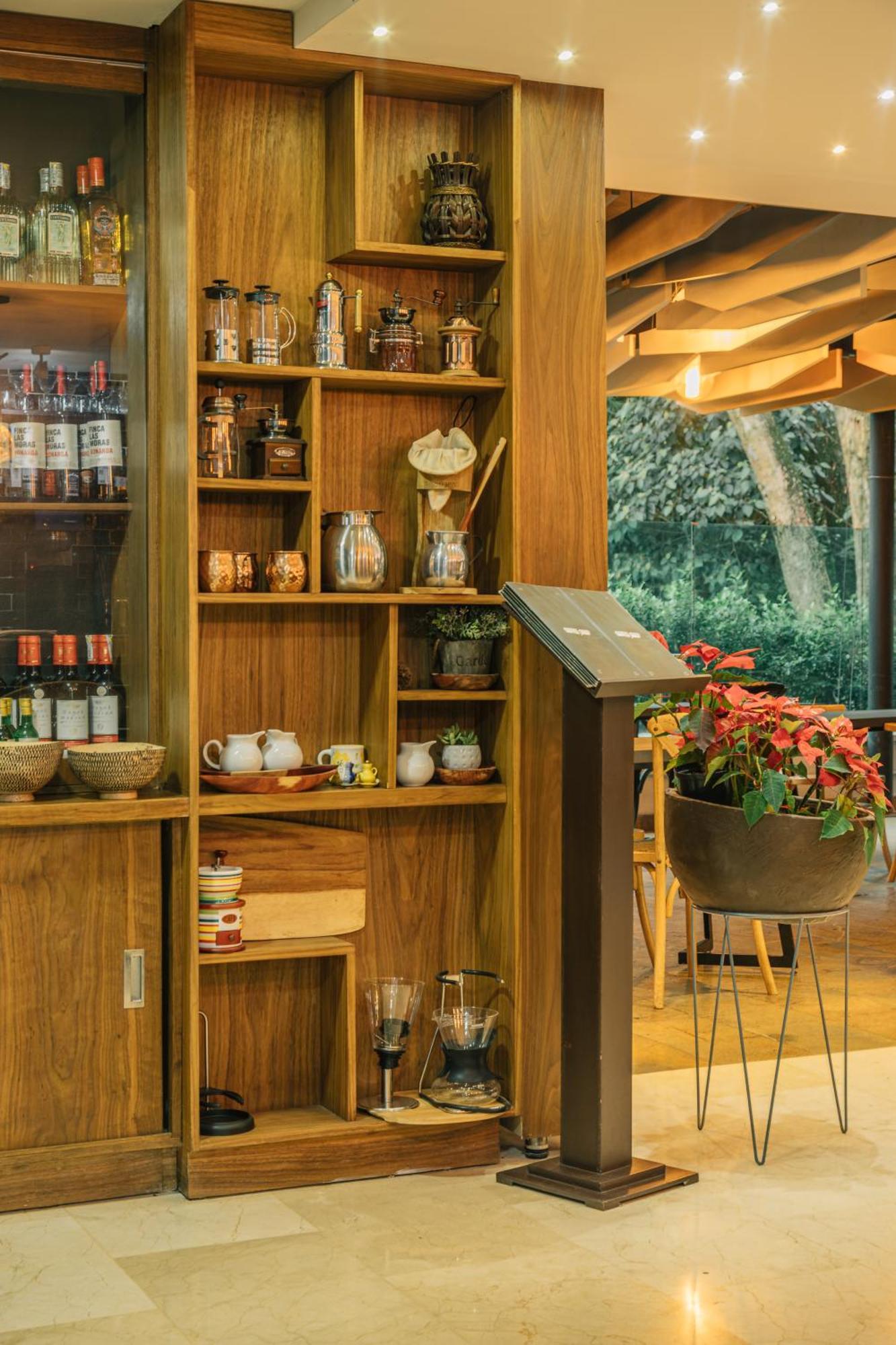 Cafe Hotel Medellin Bagian luar foto