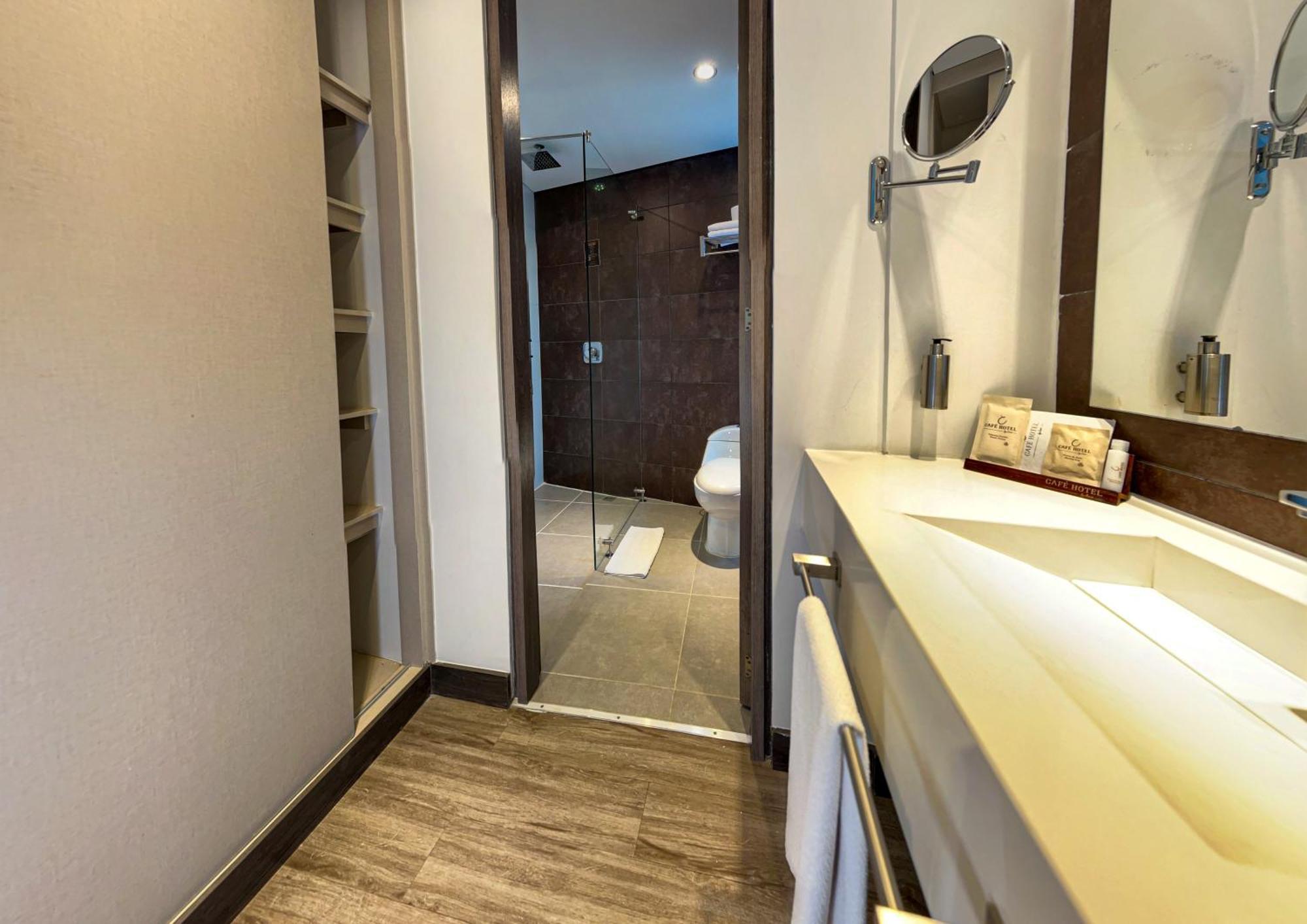 Cafe Hotel Medellin Ruang foto