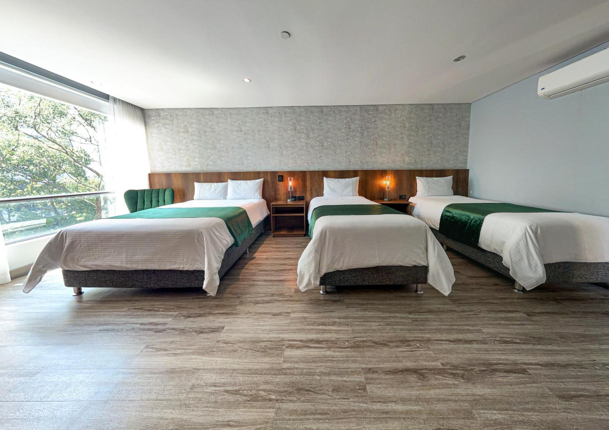 Cafe Hotel Medellin Ruang foto